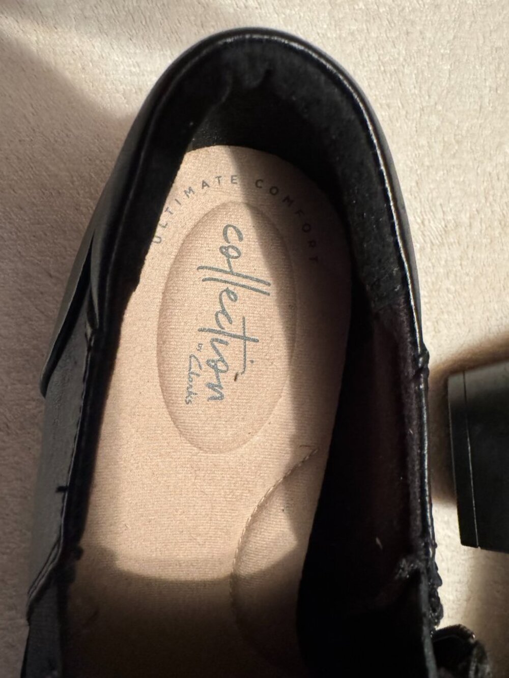New - NEVER WORN - BLACK - CLARKS COLLECTION SHOE - Picture 5 of 5